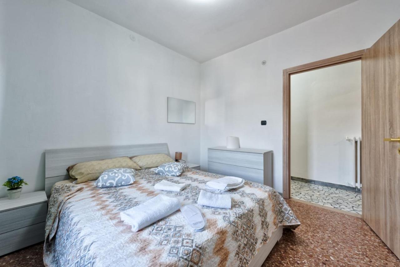 H&s Apt Private 3 Bedroom * Venecia